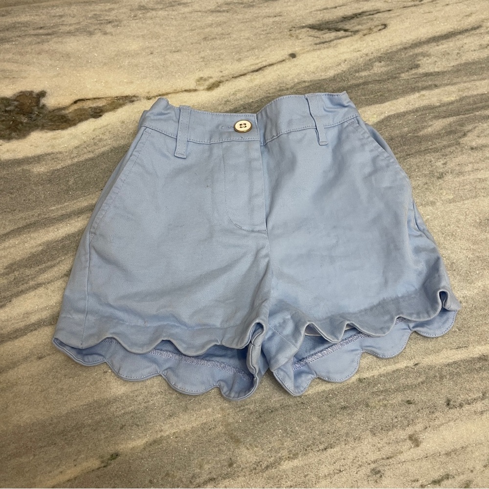 Crown & Ivy Kids Blue Scalloped Hem Girl’s Shorts size 7